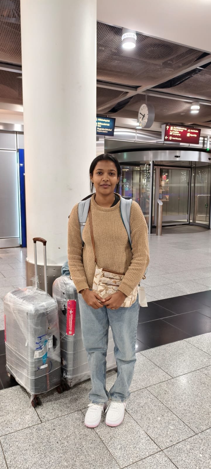 WhatsApp Image 2025-10-28 at 12.23